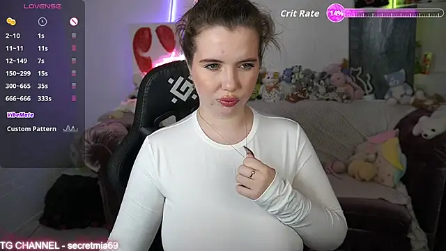 Snapshot of SecretDesireMe chatting on October 5, 9:34 pm SecretDesireMe online show from October 5, 9:34 pm