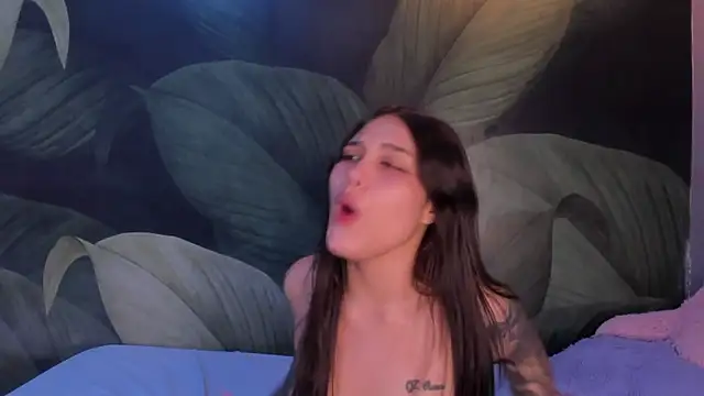 sweett dirty online show from March 5, 6:23 pm