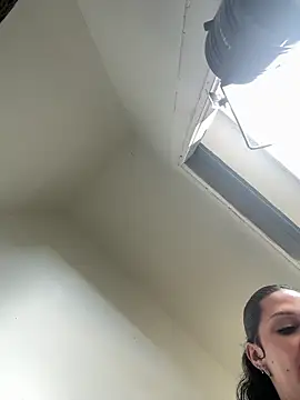 Lickplayofficial online show from March 26, 9:20 pm