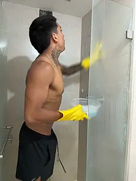 sendfer online show from March 28, 2:05 pm