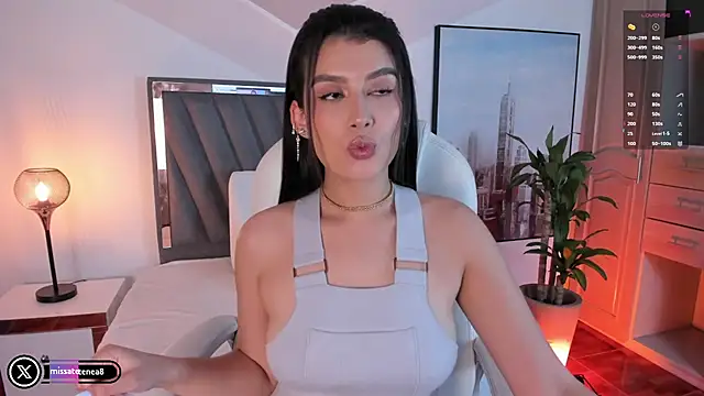 missatenea online show from January 24, 1:03 pm