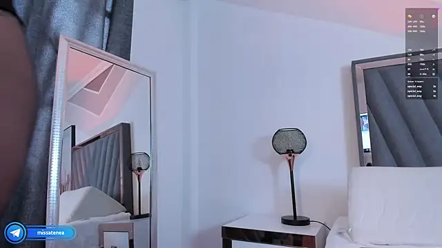 missatenea online show from January 28, 4:19 pm