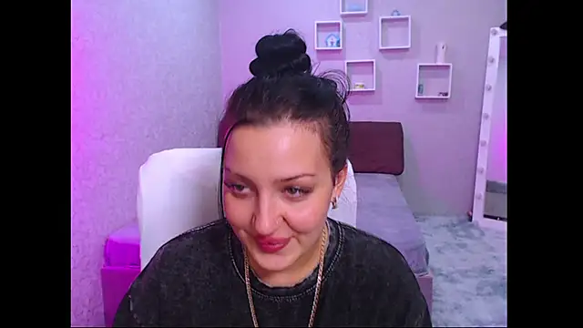 Snapshot of SkarlettMonliss chatting on October 15, 7:25 pm SkarlettMonliss online show from October 15, 7:25 pm