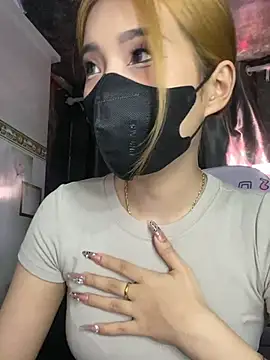 Snapshot of -KathySweet- chatting on March 18, 5:31 am -KathySweet- online show from March 18, 5:31 am