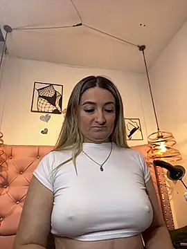 antonella87 online show from February 3, 10:48 pm