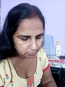 reemacouple007 online show from March 24, 7:46 am