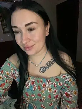 Snapshot of Roxana_Bell chatting on January 8, 8:50 pm Roxana Bell online show from January 8, 8:50 pm