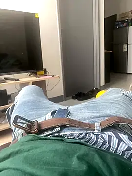 liluxxx32 online show from December 1, 11:48 am