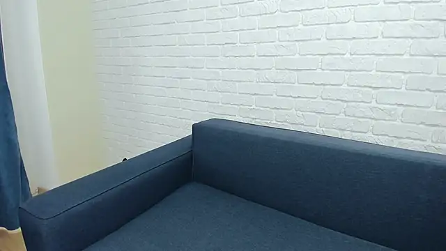 LayaFlow online show from November 26, 8:59 am