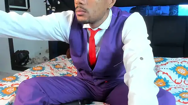 TysonWalkers online show from November 28, 11:29 pm