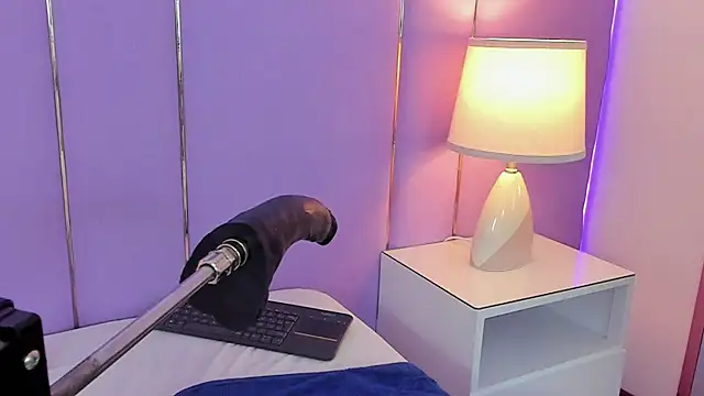 SophyRuiz  online show from January 15, 11:59 am