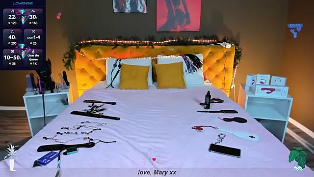 Mary Xextra online show from January 14, 1:04 am
