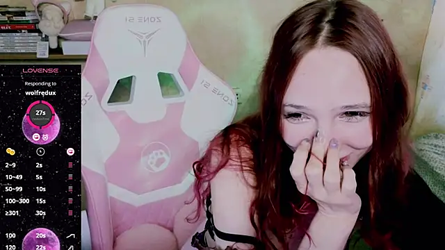 Lucy Millss online show from February 4, 8:56 am