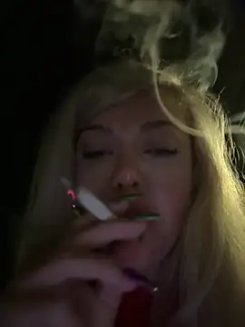 Snapshot of propertyofdaddy chatting on March 15, 10:13 am propertyofdaddy online show from March 15, 10:13 am