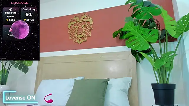 Snapshot of enma30_ chatting on January 9, 1:47 pm enma30 online show from January 9, 1:47 pm