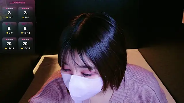 Megu Melon online show from December 14, 7:47 am