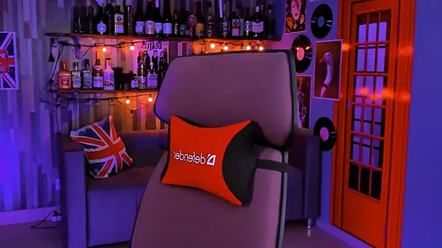 Snapshot of sugar_vivien chatting on October 8, 1:20 pm sugar vivien online show from October 8, 1:20 pm