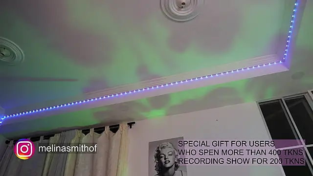 Snapshot of Melina-Smith chatting on January 12, 1:42 am Melina-Smith online show from January 12, 1:42 am