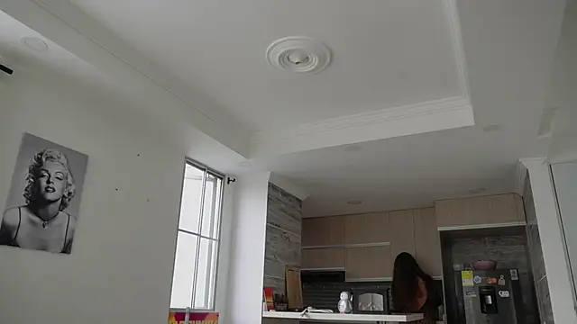 Snapshot of Melina-Smith chatting on February 6, 10:43 pm Melina-Smith online show from February 6, 10:43 pm