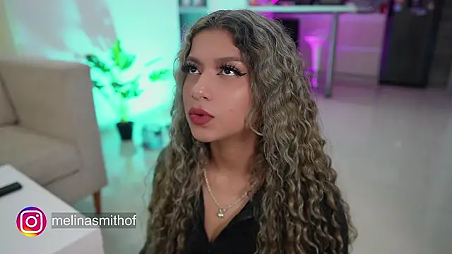 Snapshot of Melina-Smith chatting on March 17, 1:35 am Melina-Smith online show from March 17, 1:35 am