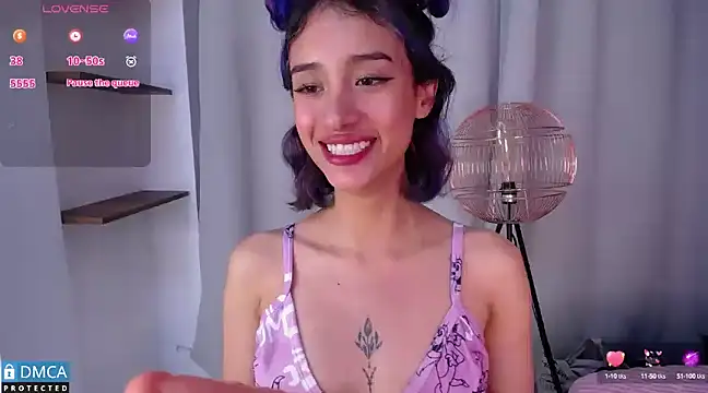 Snapshot of BellaOdisea chatting on March 15, 5:19 am BellaOdisea online show from March 15, 5:19 am