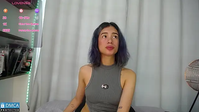 Snapshot of BellaOdisea chatting on March 18, 4:26 pm BellaOdisea online show from March 18, 4:26 pm