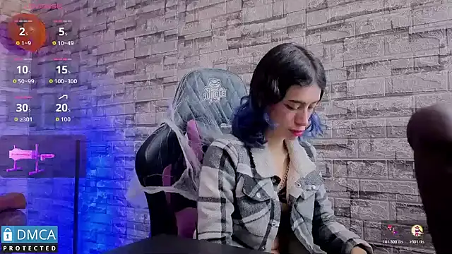 Snapshot of BellaOdisea chatting on October 27, 11:20 pm BellaOdisea online show from October 27, 11:20 pm