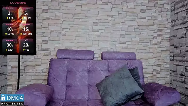 Snapshot of BellaOdisea chatting on October 29, 9:27 pm BellaOdisea online show from October 29, 9:27 pm