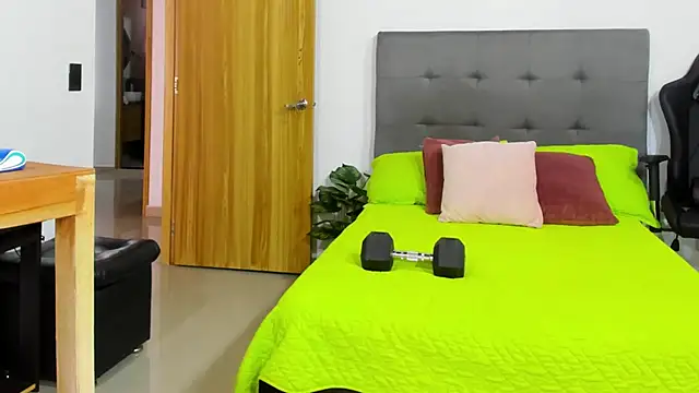 Snapshot of sexy_blackman3606 chatting on September 8, 5:34 pm sexy blackman3606 online show from September 8, 5:34 pm