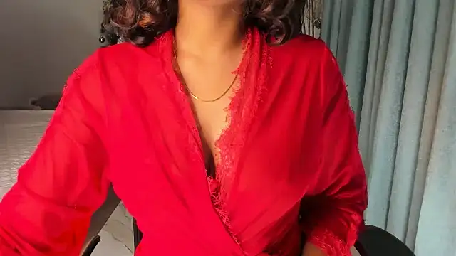 Snapshot of Bad_Girl_Kayra69 chatting on December 19, 8:34 pm Bad Girl Kayra69 online show from December 19, 8:34 pm