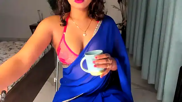 Snapshot of Bad_Girl_Kayra69 chatting on February 4, 5:45 pm Bad Girl Kayra69 online show from February 4, 5:45 pm