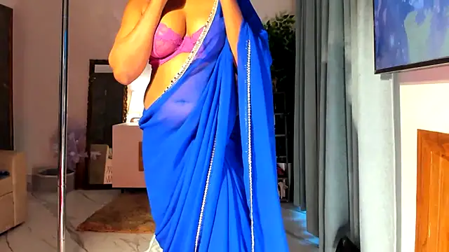 Snapshot of Bad_Girl_Kayra69 chatting on October 16, 11:55 am Bad Girl Kayra69 online show from October 16, 11:55 am