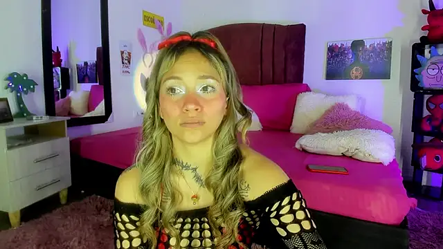 Snapshot of alisson_zafiro_ chatting on January 24, 9:06 am alisson zafiro online show from January 24, 9:06 am