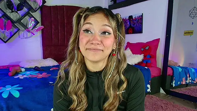 Snapshot of alisson_zafiro_ chatting on February 22, 9:23 am alisson zafiro online show from February 22, 9:23 am