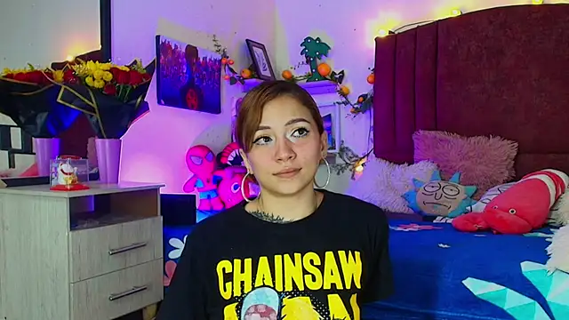 Snapshot of alisson_zafiro_ chatting on November 8, 3:18 am alisson zafiro online show from November 8, 3:18 am