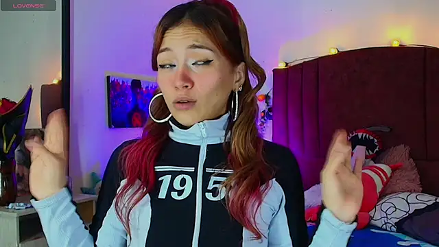 Snapshot of alisson_zafiro_ chatting on November 13, 3:16 am alisson zafiro online show from November 13, 3:16 am