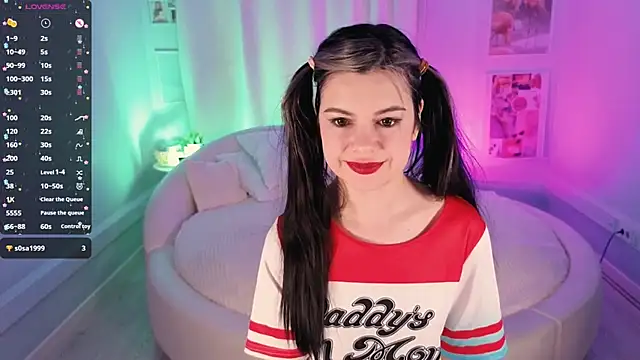 Lil Amelie online show from November 21, 7:51 am