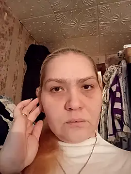 Snapshot of Minna_Jeannie chatting on December 11, 3:24 am Minna Jeannie online show from December 11, 3:24 am