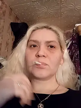 Snapshot of Minna_Jeannie chatting on December 12, 3:32 am Minna Jeannie online show from December 12, 3:32 am