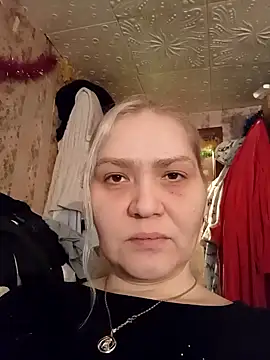 Snapshot of Minna_Jeannie chatting on December 26, 3:27 am Minna Jeannie online show from December 26, 3:27 am