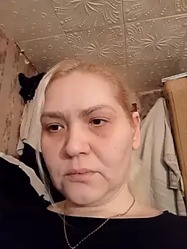 Snapshot of Minna_Jeannie chatting on February 14, 3:22 am Minna Jeannie online show from February 14, 3:22 am