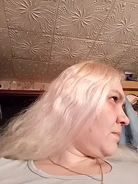 Snapshot of Minna_Jeannie chatting on September 25, 2:37 am Minna Jeannie online show from September 25, 2:37 am