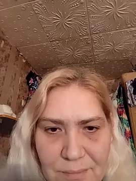 Snapshot of Minna_Jeannie chatting on October 20, 3:18 am Minna Jeannie online show from October 20, 3:18 am