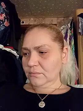 Snapshot of Minna_Jeannie chatting on November 3, 2:35 am Minna Jeannie online show from November 3, 2:35 am