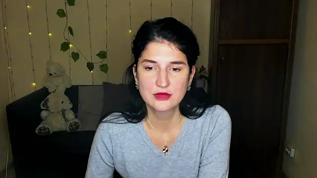 Snapshot of Alianna_Solo_Kisses chatting on January 9, 12:30 pm Alianna Solo Kisses online show from January 9, 12:30 pm