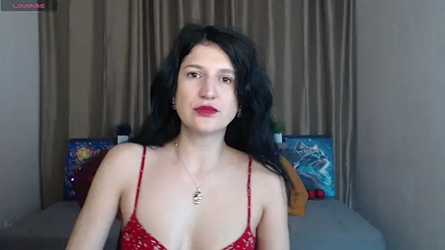 Snapshot of Alianna_Solo_Kisses chatting on March 19, 6:24 am Alianna Solo Kisses online show from March 19, 6:24 am