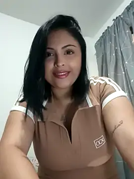 Snapshot of MelannyBell chatting on January 30, 8:21 pm MelannyBell online show from January 30, 8:21 pm