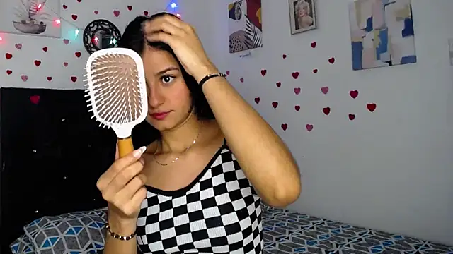 floweer  online show from February 25, 1:17 pm