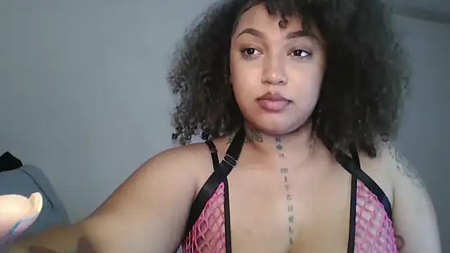 Snapshot of jaydadior chatting on May 20, 3:02 am jaydadior online show from May 20, 3:02 am