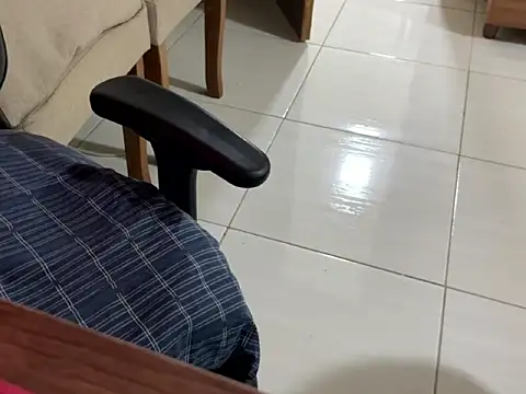 Hsavio online show from December 2, 11:11 pm